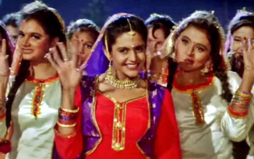 Mandira Bedi says Saroj Khan told her she is like Sunny Deol during DDLJ shoot: You need to learn how to shake your hips | Bollywood