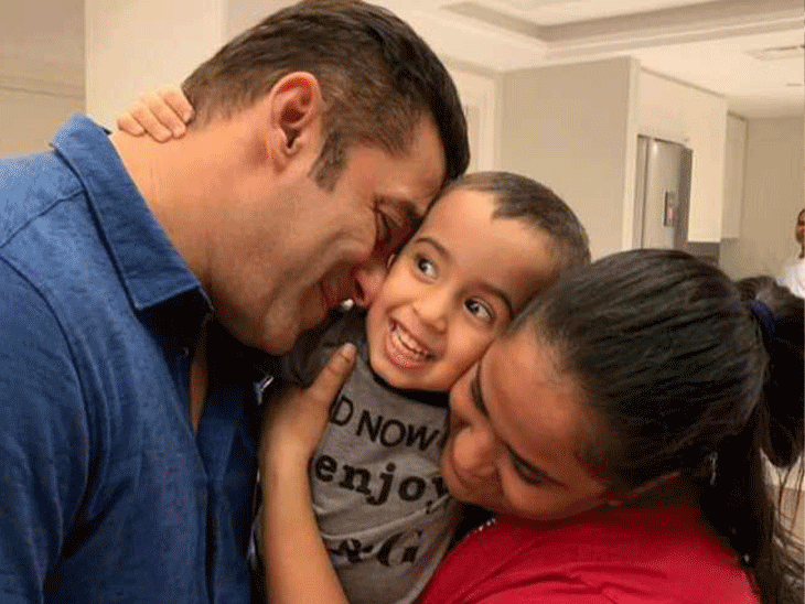 Salman Khan will celebrate his birthday with his family | फैमिली के साथ सलमान खान मनाएंगे अपना बर्थडे: BB-18 के सेट पर होगा सेलिब्रेशन; शामिल होंगे सोहेल, अरबाज और अर्पिता