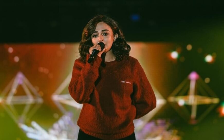 Monali Thakur shuts down her Varanasi show over poor management: ‘Useless, unethical, and irresponsible’