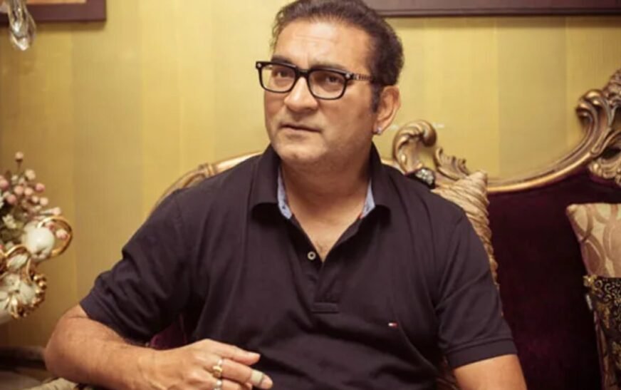 Abhijeet Bhattacharya finally breaks silence over rift with Shah Rukh Khan, reveals real reason – India TV