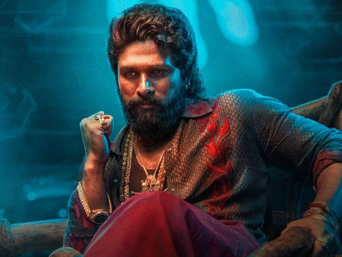 kochi theatre shows only the climax of pushpa 2 | कोच्चि थिएटर में पुष्पा- 2 का सिर्फ क्लाइमैक्स दिखाया: कुछ लोगों ने रिफंड मांगा तो कुछ ने की फर्स्ट हाफ दिखाने की मांग