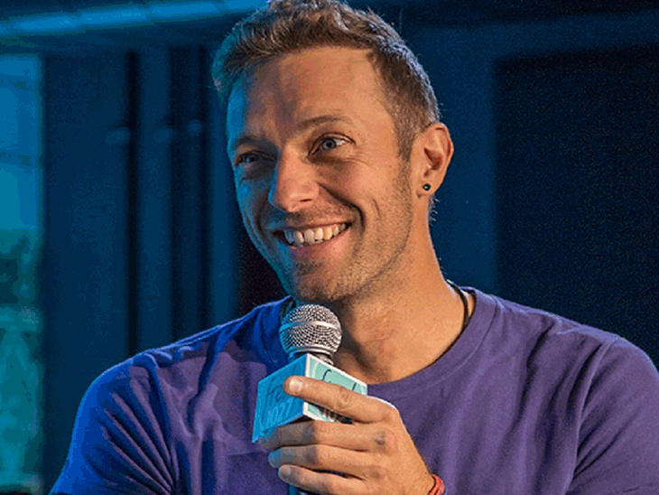 Chris Martin praises Shah Rukh at Coldplay concert | कोल्डप्ले कॉन्सर्ट में क्रिस मार्टिन ने शाहरुख की तारीफ की: किंग खान ने जवाब में कहा- थैंक्स मेरे भाई, तुमने मुझे खास फील करवाया