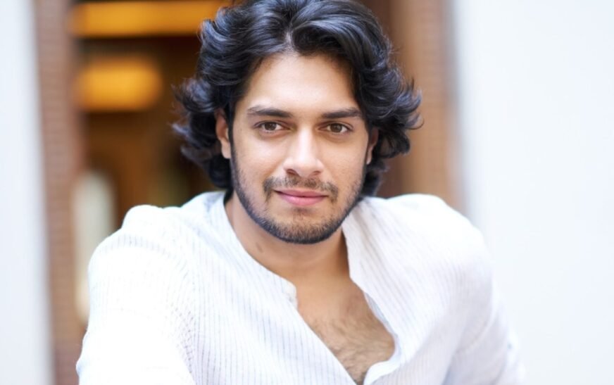 Junaid Khan reveals how parents Aamir Khan, Reena Dutta found out he had dyslexia while reading Taare Zameen Par script | Bollywood