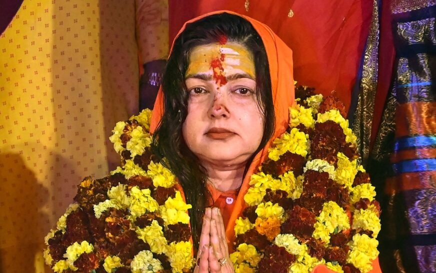 Spiritual guru questions Mamta Kulkarni’s anointment as Kinnar Akhada leader: Was jailed in connection with drugs cases | Bollywood