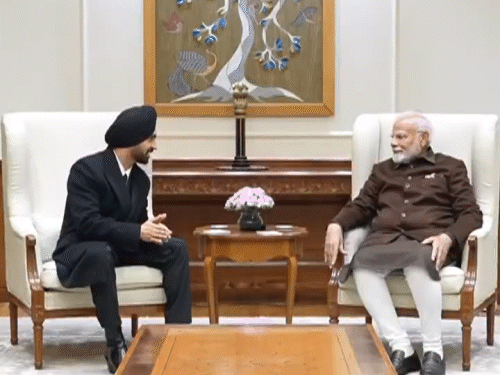 more than 7 lakh tickets were sold for diljit concert singer meet pm modi | दिलजीत के कॉन्सर्ट की 7 लाख से ज्यादा टिकट बिकी: न्यू ईयर के मौके पर की पीएम मोदी से मुलाकात, सोशल मीडिया पर वायरल हुई तस्वीरें