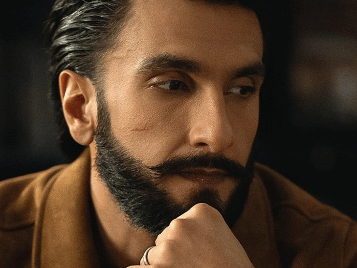 ranveer singh look from the film dhurandhar has been revealed | रणवीर सिंह का फिल्म धुरंधर का लुक हुआ रिवील: सोशल मीडिया पर वायरल हुई तस्वीरें, फैंस एनिमल में रणबीर के लुक से कर रहे कंपेयर