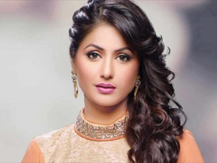 rozlyn khan accuses hina khan of exaggerating her cancer journey | ‘ऑपरेशन के तुरंत बाद कैसे मुस्कुरा सकती हैं हिना खान’: एक्ट्रेस रोजलिन खान ने लगाए आरोप, बोलीं- कैंसर के जरिए बटोर रहीं हमदर्दी