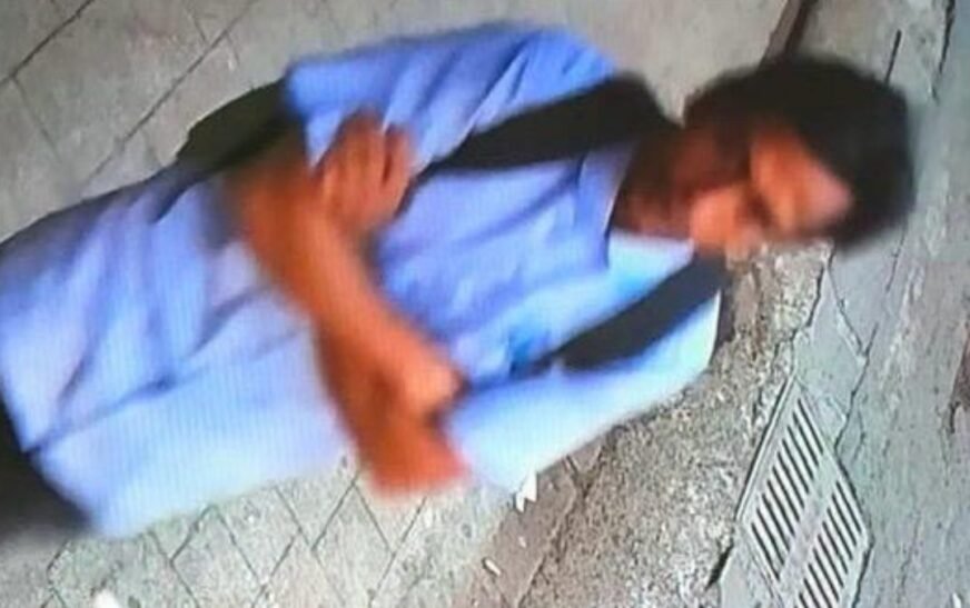 Fresh photo of suspected attacker near Bandra station emerges – India TV