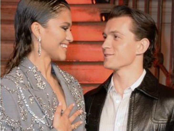 Spider man actor Tom Holland engaged to Zendaya in a private ceremony | टॉम हॉलैंड ने की जेंडया से सगाई: गोल्डन ग्लोब अवॉर्ड में डायमंड रिंग पहनकर पहुंची थीं एक्ट्रेस, 3 साल से रिलेशनशिप में हैं
