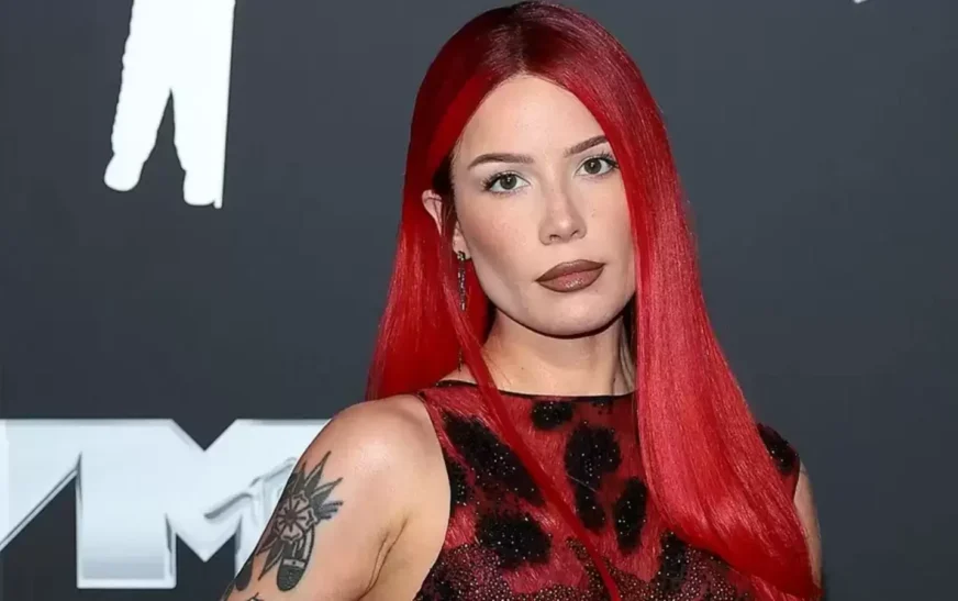 Halsey celebrates TikTok shutdown; fans say she’s ‘butthurt over being overshadowed by social media stars’